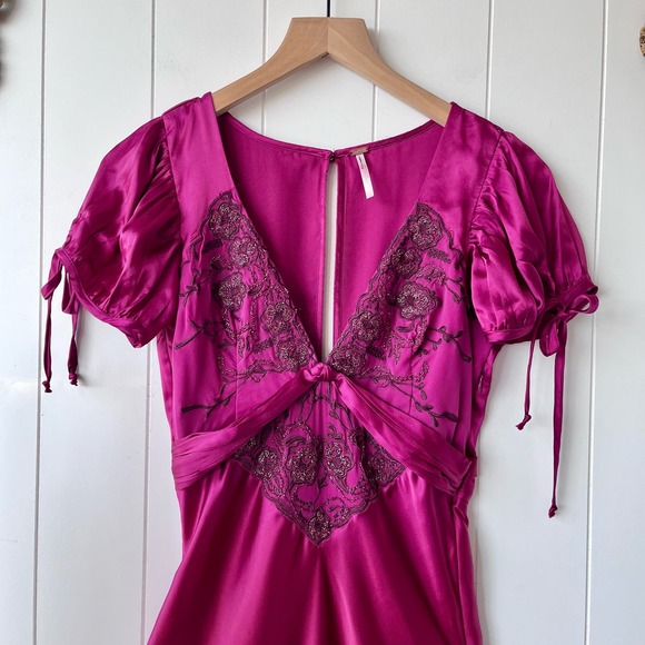 SOLD -D- Free People dress maxi satiny floral embroidered spring cocktail summer - Picture 6 of 6